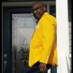 Meet your Posher, Raymond